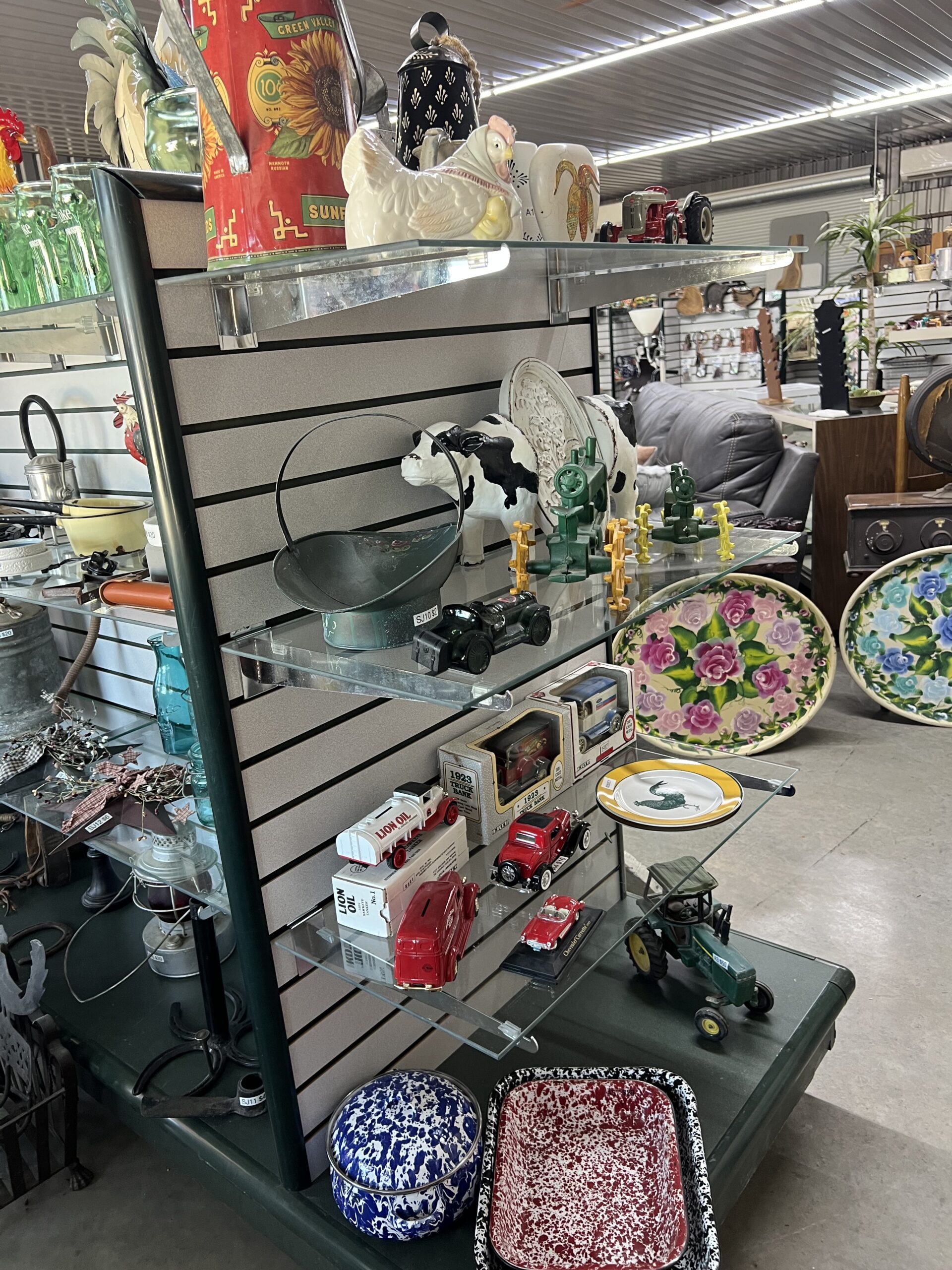 785127196-photo-sep-11-2025-2-37-20-pm